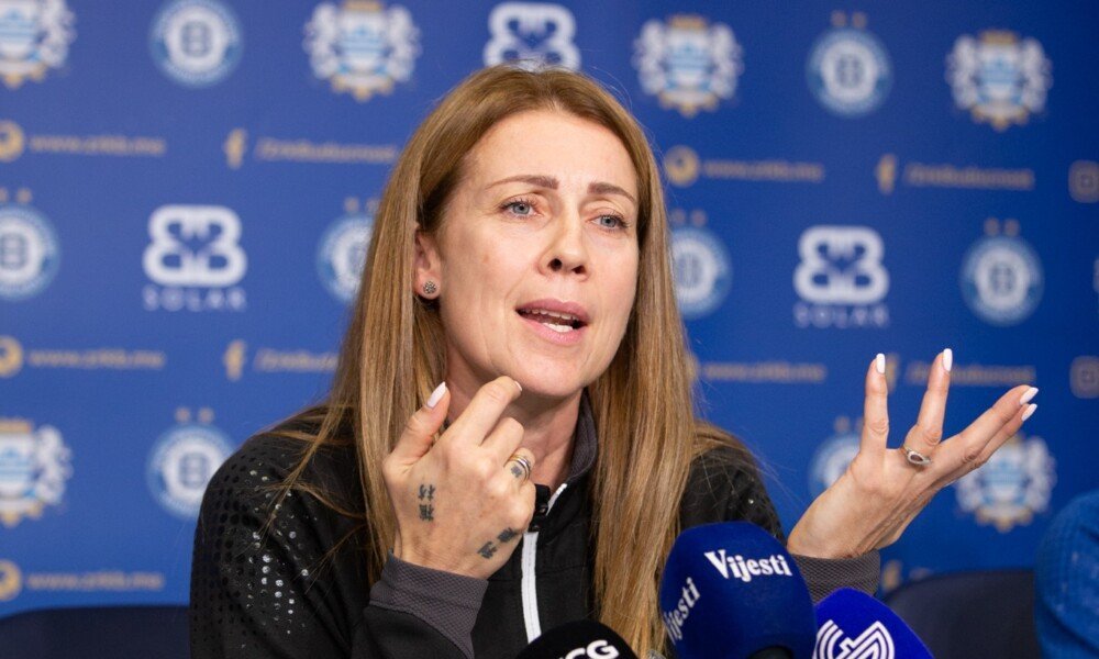 Bojana Popović ponovo u klupskom rukometu