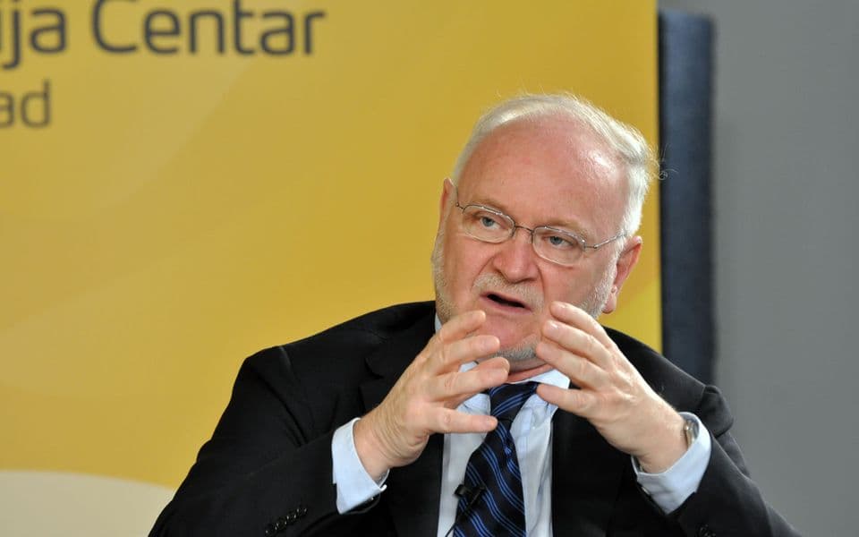 Korać: Vučić zna šta je ruski zagrljaj, nemaju ni Rusi previše povjerenja u njega
