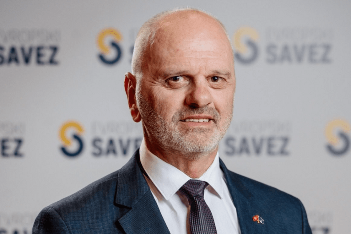 Šainović: Spomenik Đurišiću u Beranama država hitni da ukloni, sramota BS-a i PES-a