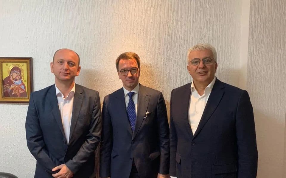 Mandić i Knežević sa ruskim ambasadorom: Otvaranje Crne Gore ka Rusiji da bude jedan od spoljnopolitičkih prioriteta