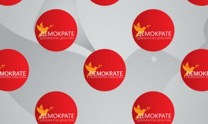 Demokrate DF-u: Družina koju više niko ne uzima za ozbiljnog sagovornika