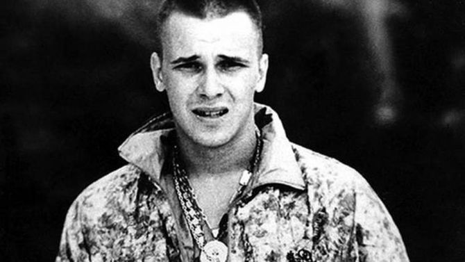 On je natjerao sve fudbalere Budućnosti da se 90-tih obučeni kupaju u bazenu!