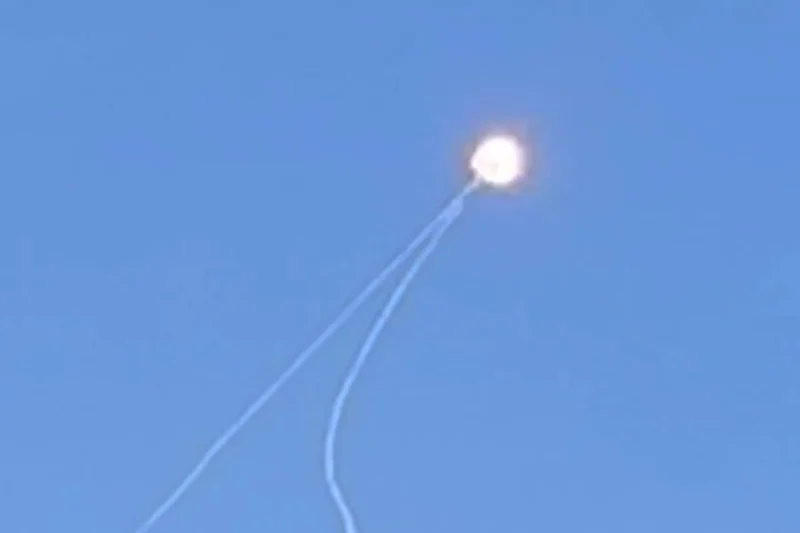 Pogledajte prvi snimak kako Željezna kupola uništava iransku balističku raketu