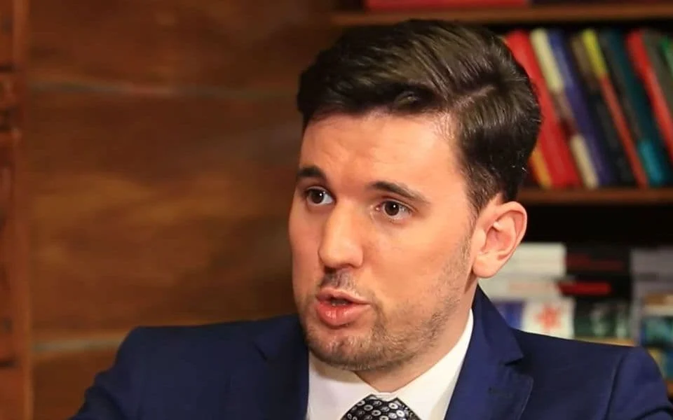 Kalezić: Živimo vrstu šizofrenije u kojoj ljudi koji su na čelu države čine sve da te države nema