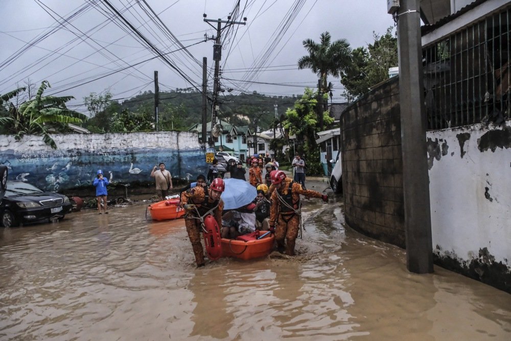Tajfun Kalmaegi usmrtio jednu osobu na Filipinima, kreće ka Vijetnamu