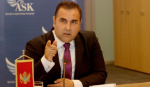 Radulović o smetnjama na putu CG ka EU: Dil Makrona i Putina, lične ambicije Stankovića i Medenice...