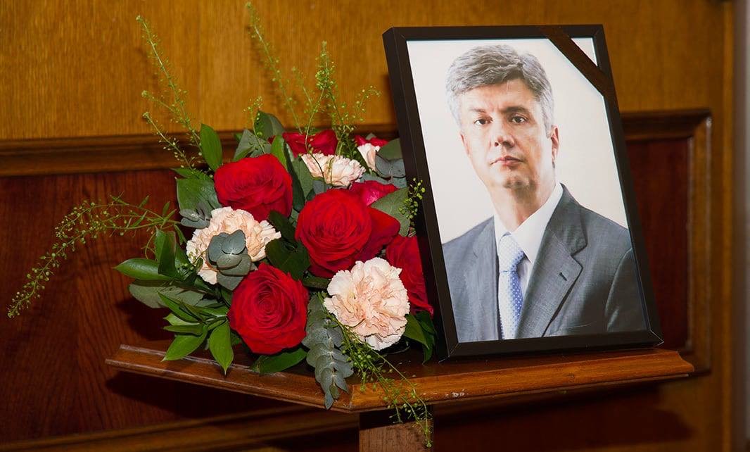 Nikolić: Dragan je bio jedan od onih koji se nijesu plašili da sanjaju i dosanjaju Crnu Goru kao nezavisnu državu