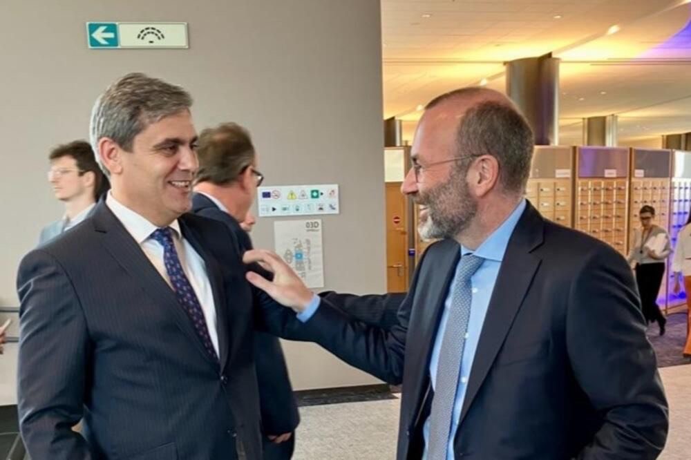 BS: Gradimo mostove preko kojih vodimo Crnu Goru u EU