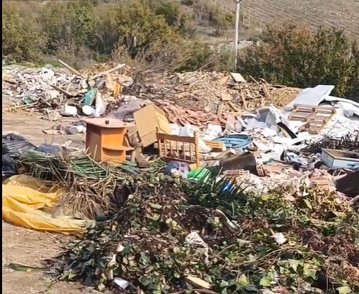 Čitalac Antene M poslao snimak: Trijebač pretvoren u divlju deponiju
