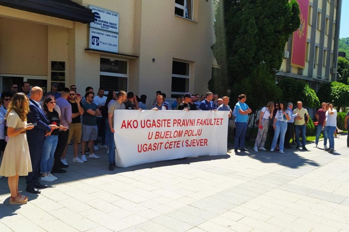 Studenti Pravnog fakulteta u Bijelom Polju: Naši roditelji ne mogu da finansiraju nastavak školovanja u Podgorici