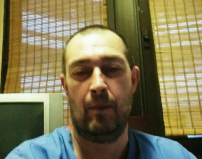 Poznati beogradski plastični hirurg ranio djevojku, pa se ubio