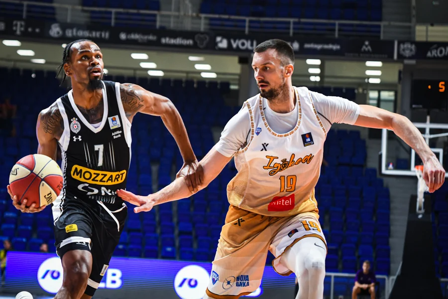 Partizan lako do finala Superkupa