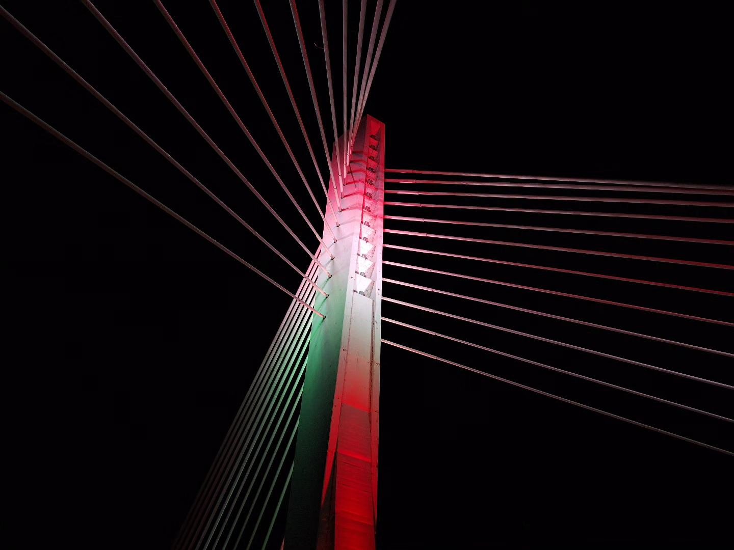 Most Milenijum večeras u bojama palestinske zastave