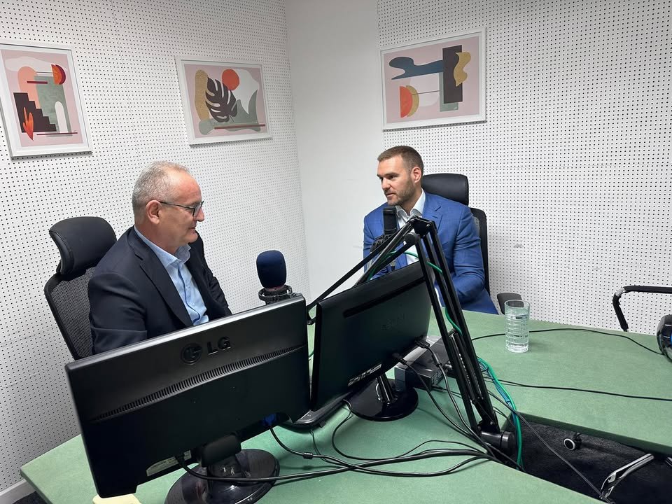 Rakočević u DRV o smjeni Mandića: Očekujem da će manjine glasati za smjenu Mandića, steže se obruč oko PES