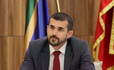 Nenezić: Odnosom prema upravljačkim strukturama kompanija priču o meritokratiji razrušili kao kulu od karata