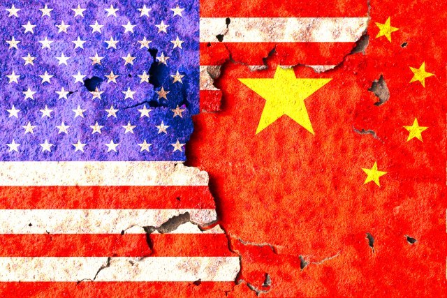 Oštra reakcija Pekinga na prolazak američkih brodova