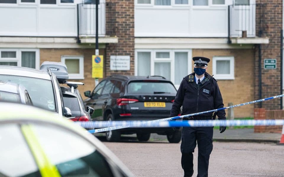 London: Ubijen muškarac, ranjeno devet osoba