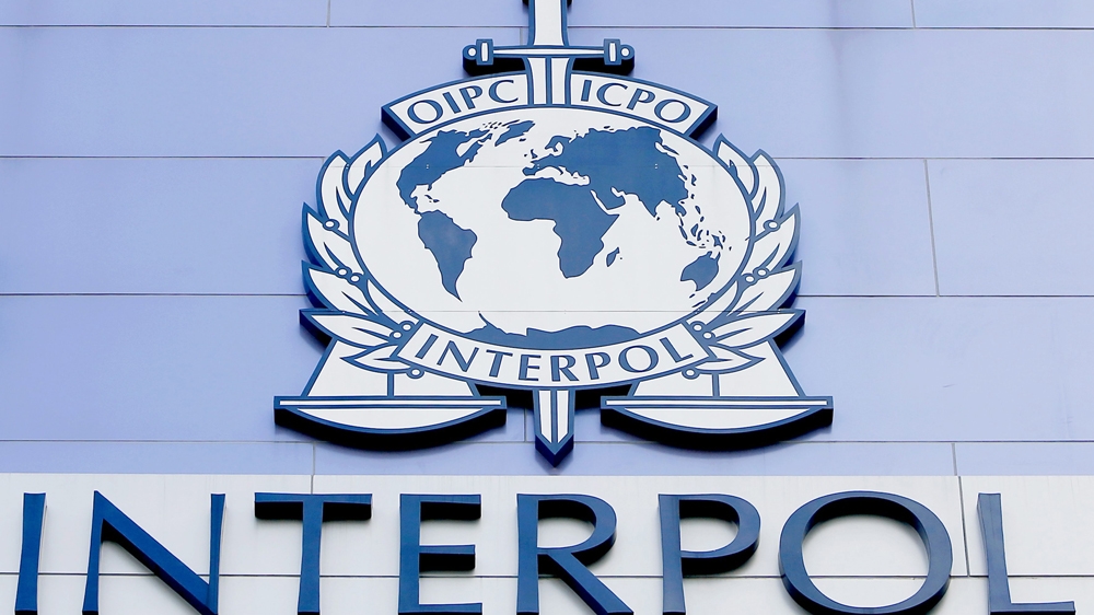 Na potjernici Interpola "svega" 13 crnogorskih državljana