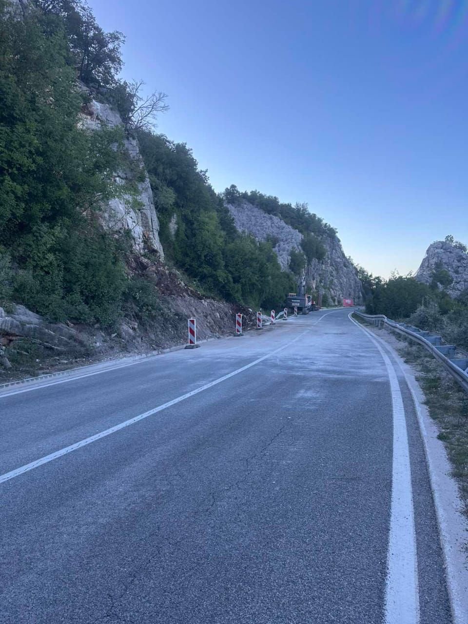 Uspostavljen  saobraćaj na putu  Cetinje – Budva