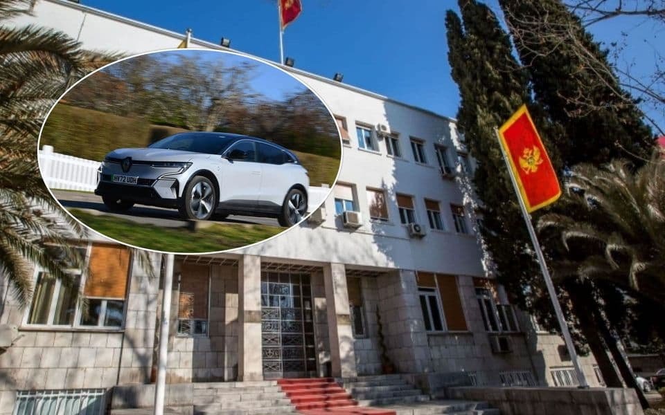 Parlament na točkovima: Od električnog "renoa" do "golfa" iz 2006.