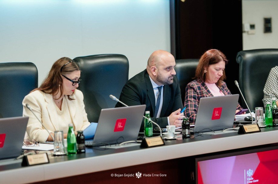 Sudijama i predsjedniku Ustavnog suda dodatak od 30 odsto osnovne zarade