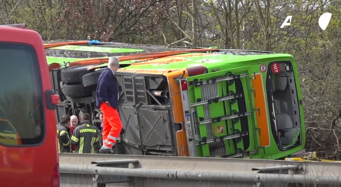 Prevrnuo se autobus kod Lajpciga: Najmanje pet osoba poginulo