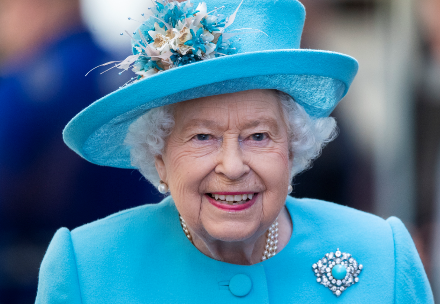 Osoblje kraljice Elizabete će više od 40 sati pomjerati kazaljke