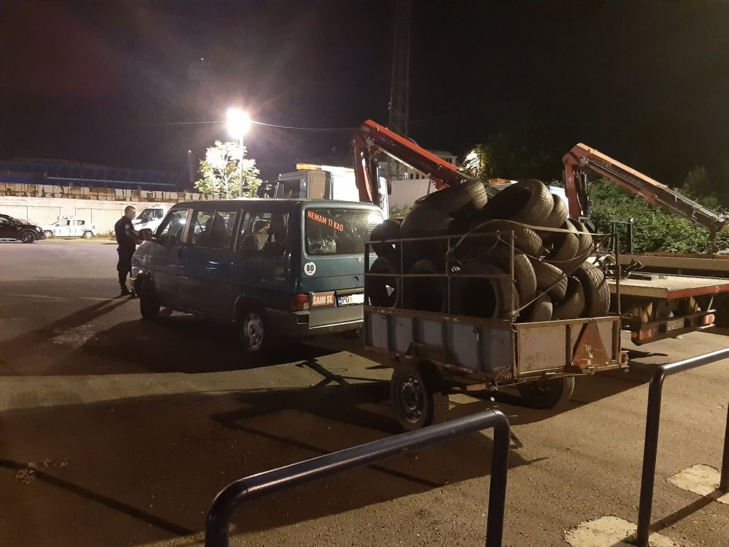 Procesuirani osumnjičeni za paljenje guma na Koniku