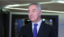 Đukanović danas u Briselu