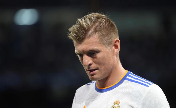 Real nudi Krosu novi ugovor