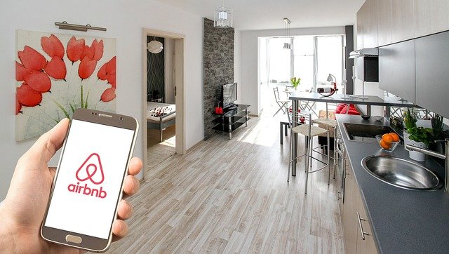 Španija traži da Airbnb ukloni preko 65 hiljada oglasa