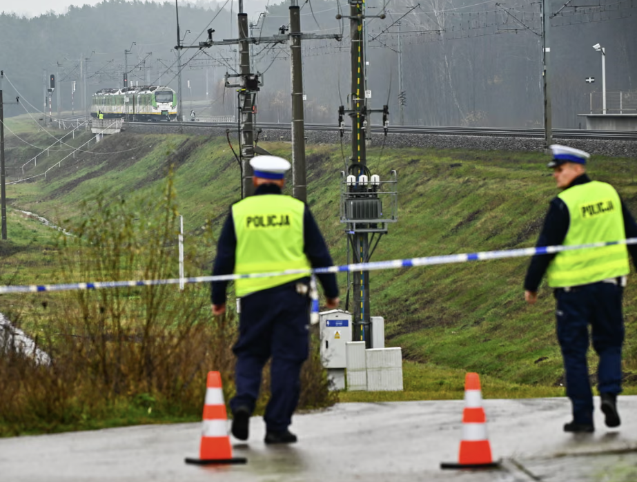Tusk: Neviđen sabotažni napad na poljske željeznice izaziva zabrinutost za bezbjednost