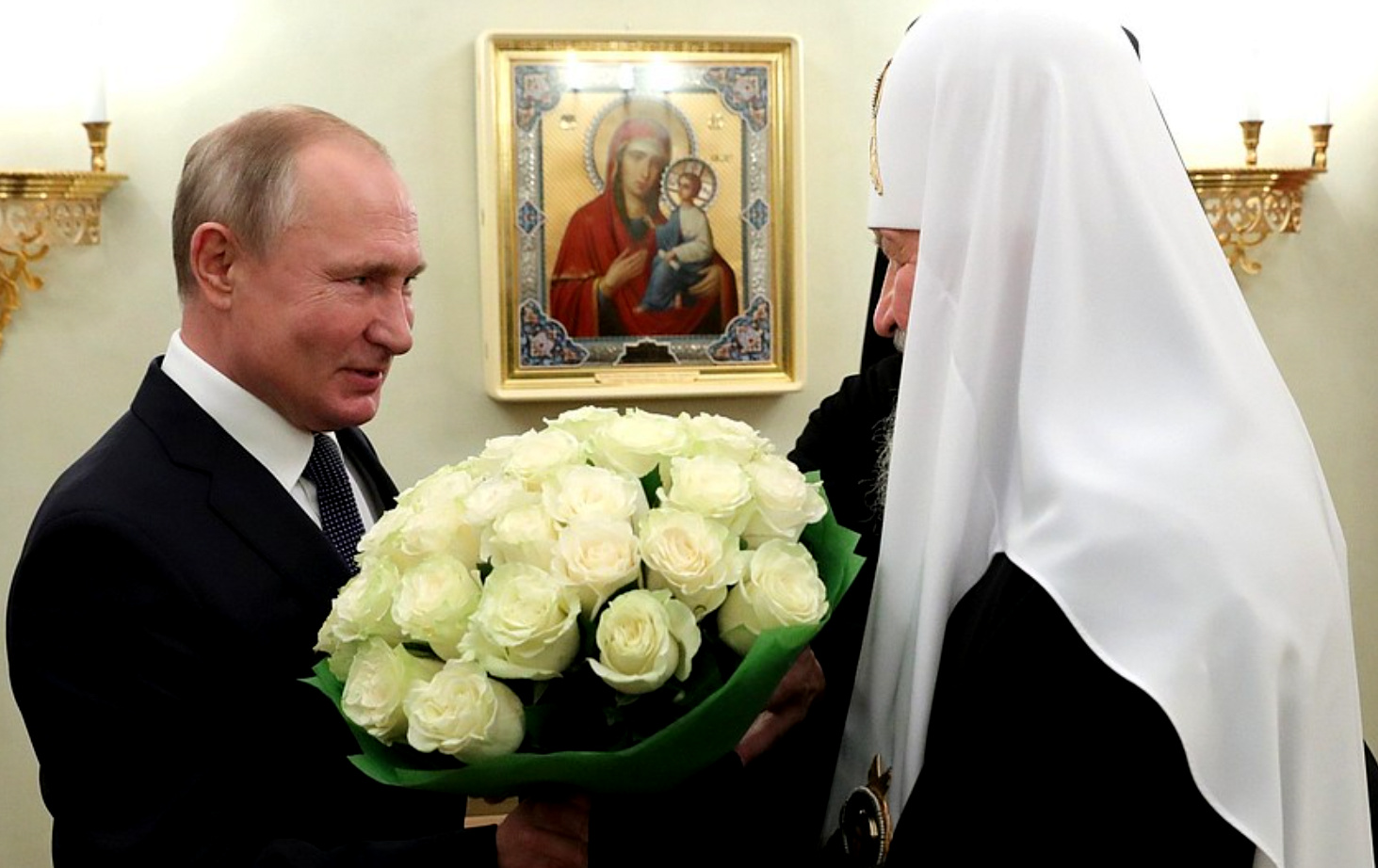 Путин С Цветами