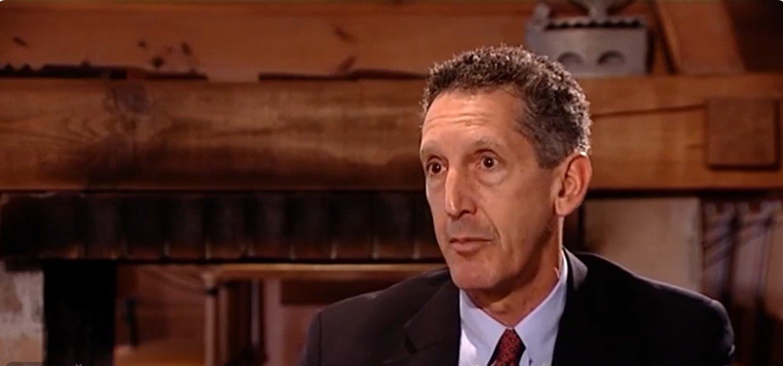 Edvard Džozef: Vučiću bi bilo veoma teško da odbije Trampovu ponudu za ulazak u NATO