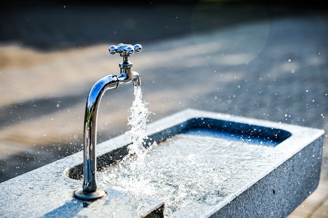 Cijena vode u Andrijevici veća 300 odsto: Građani poručuju da im voda postaje luksuz