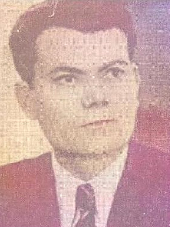 Inž. LAZARA JAUKOVIĆA, projektanata mosta na Đurđevića Tari, na smrt osudio četnički sud Pavla Đurišića, jer je po naređenju Titovog Vrhovnog štaba u proljeće 1942. porušio jedan luk mosta na Đurđevića Tari i time onemogućio prodor italijanske motorizacije iz Pljevalja, koja je trebalo da spriječi evakuaciju partizanske bolnice i jedinica sa Žabljaka