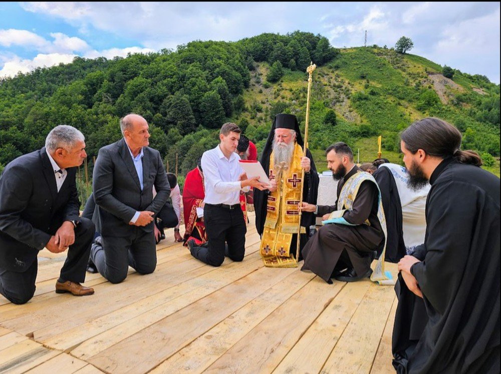 I Putevi na koljenima