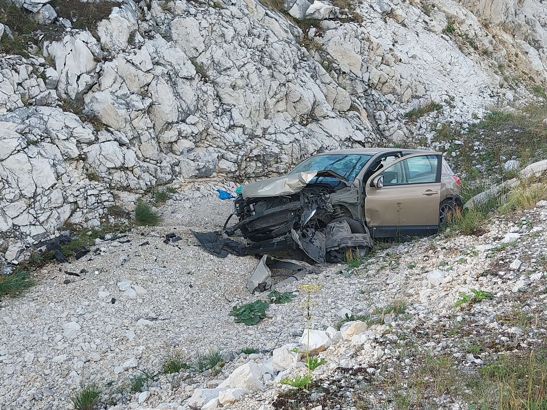 Žabljak: Dvije osobe povrijeđene prilikom slijetanja vozila