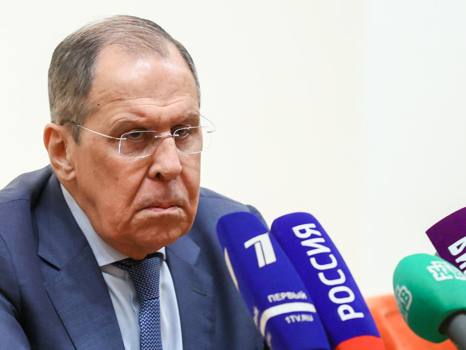 Lavrov: Vučić i Putin se čuju telefonom, upoređuju pozicije i usklađuju korake