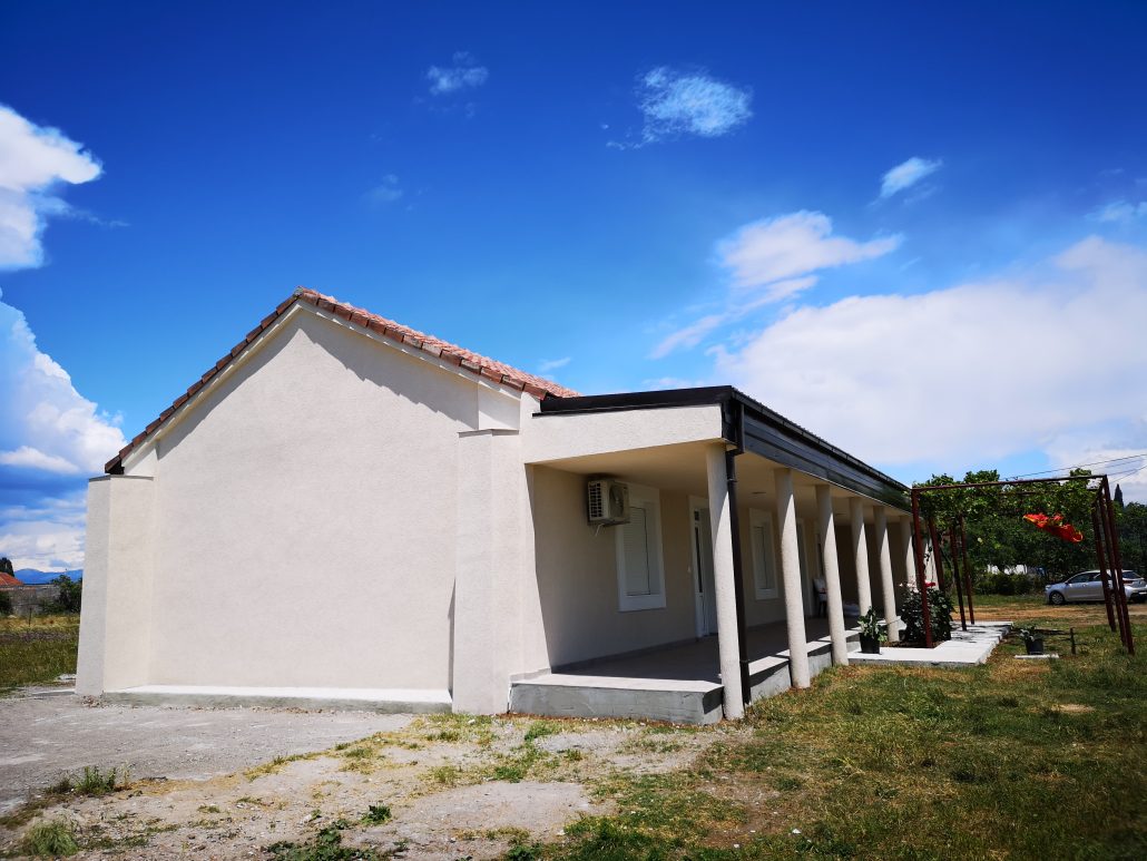 Novi dom za porodicu Rašović čija kuća je izgorjela u požaru u Zeti