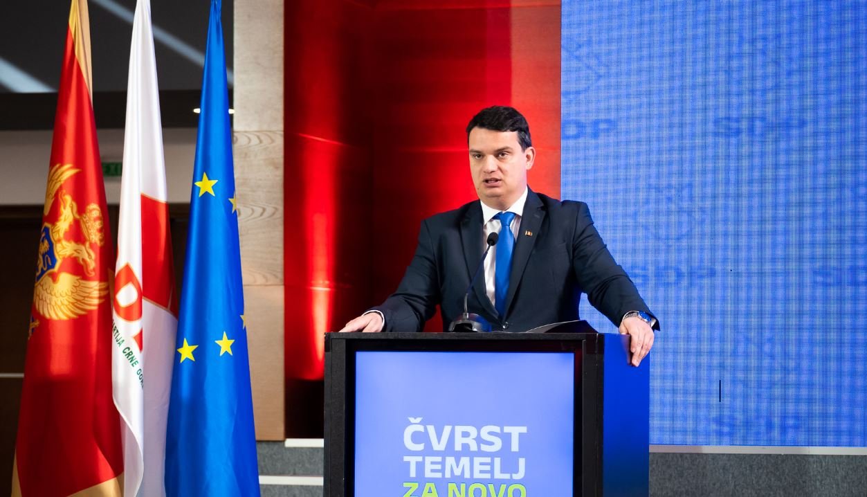 Odžić: Mlađo, polako brate, lako je Miju, on ima imunitet