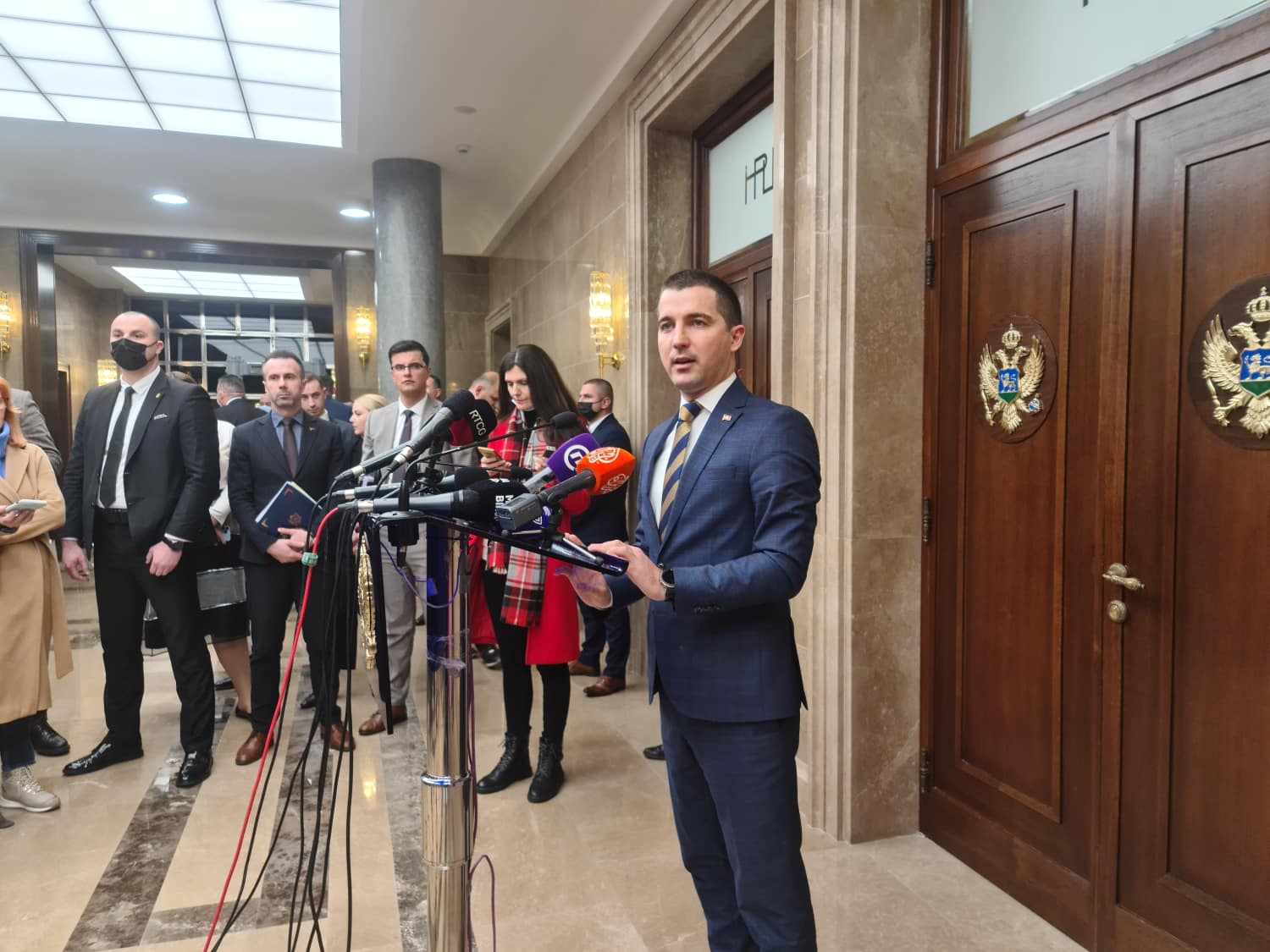 Bečić: Rješenje je razgovor unutar parlamentarne većine i manjinskih partija