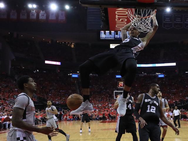 NBA: Sparsi deklasirali Hjuston i prošli u finale Zapada