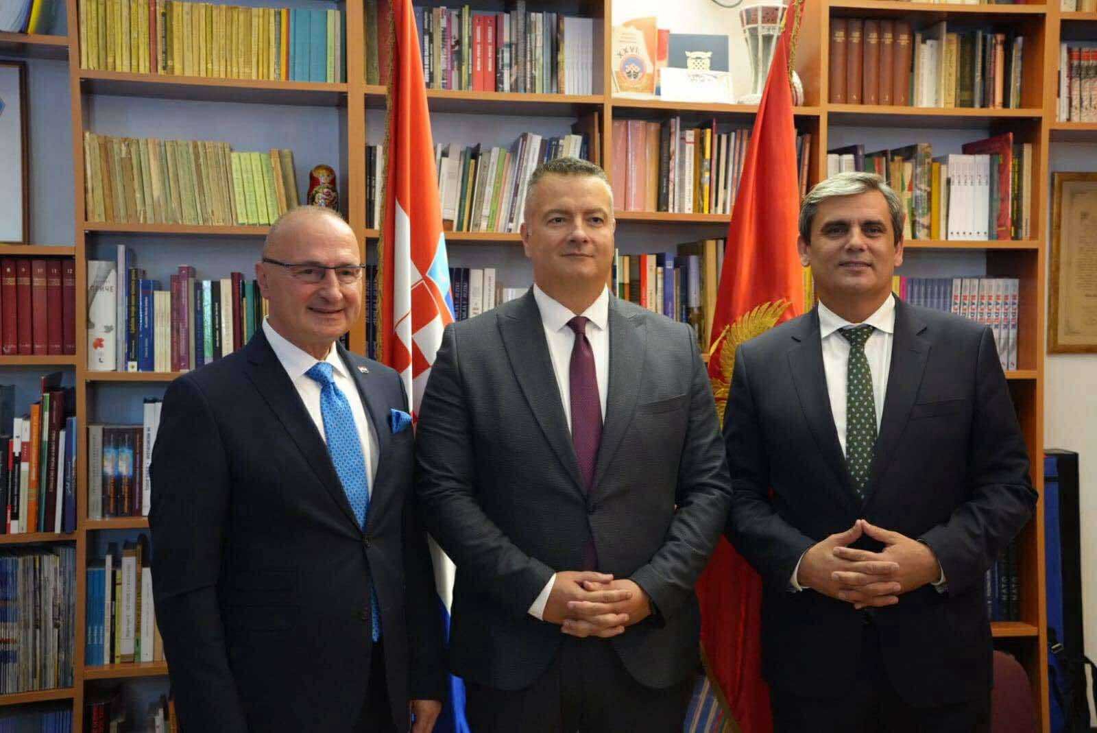Vuksanović: Danas ne trijumfiramo, ali jesmo ponosni i radosni!