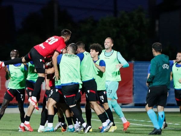 LK: Dečić izborio drugo kolo