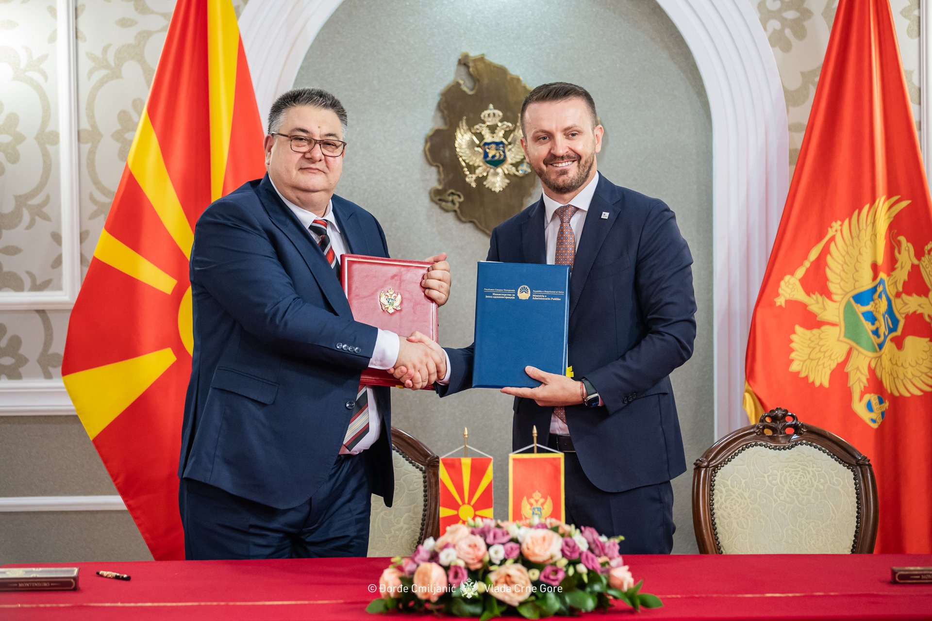 Dukaj i Minčev potpisali Memorandum o saradnji u oblasti javne uprave