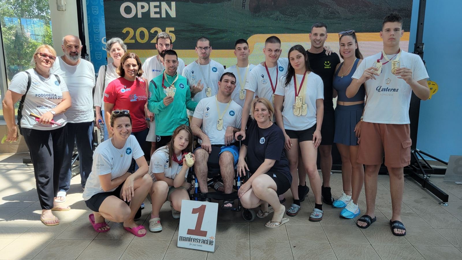 Plivački klub osoba sa invaliditetom iz Podgorice osvojio 17 medalja u Sarajevu