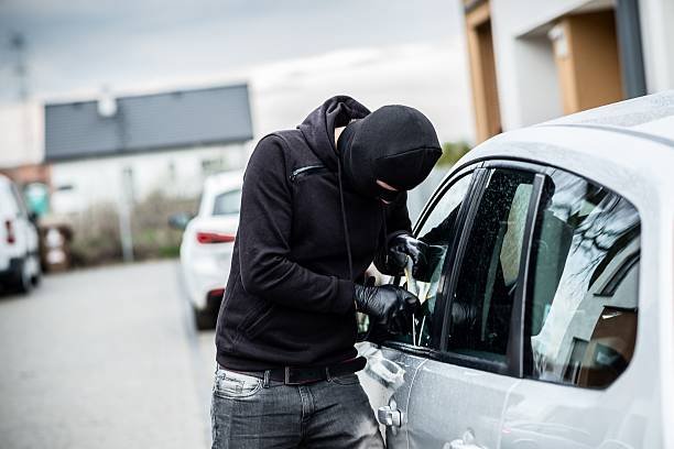 Bivši policajac otkrio kako da zaštitite svoj automobil od lopova