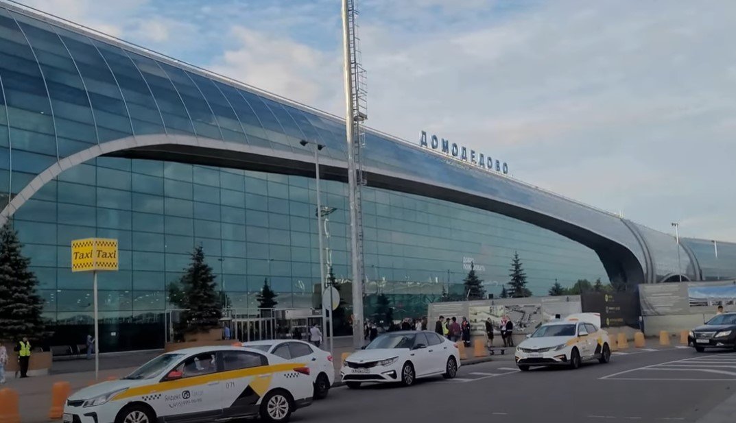 Ukrajina pokrenula žestok napad na Rusiju, aerodromi obustavili rad: Hitne službe preplavile grad
