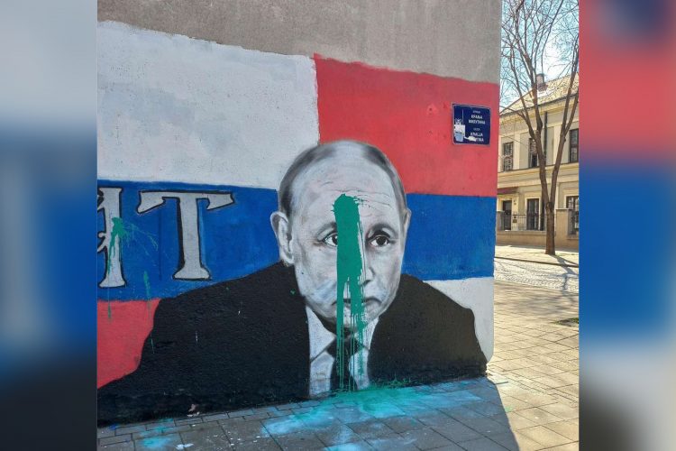 Uništen Putinov mural u Beogradu